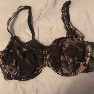 40DD Black lace bra
